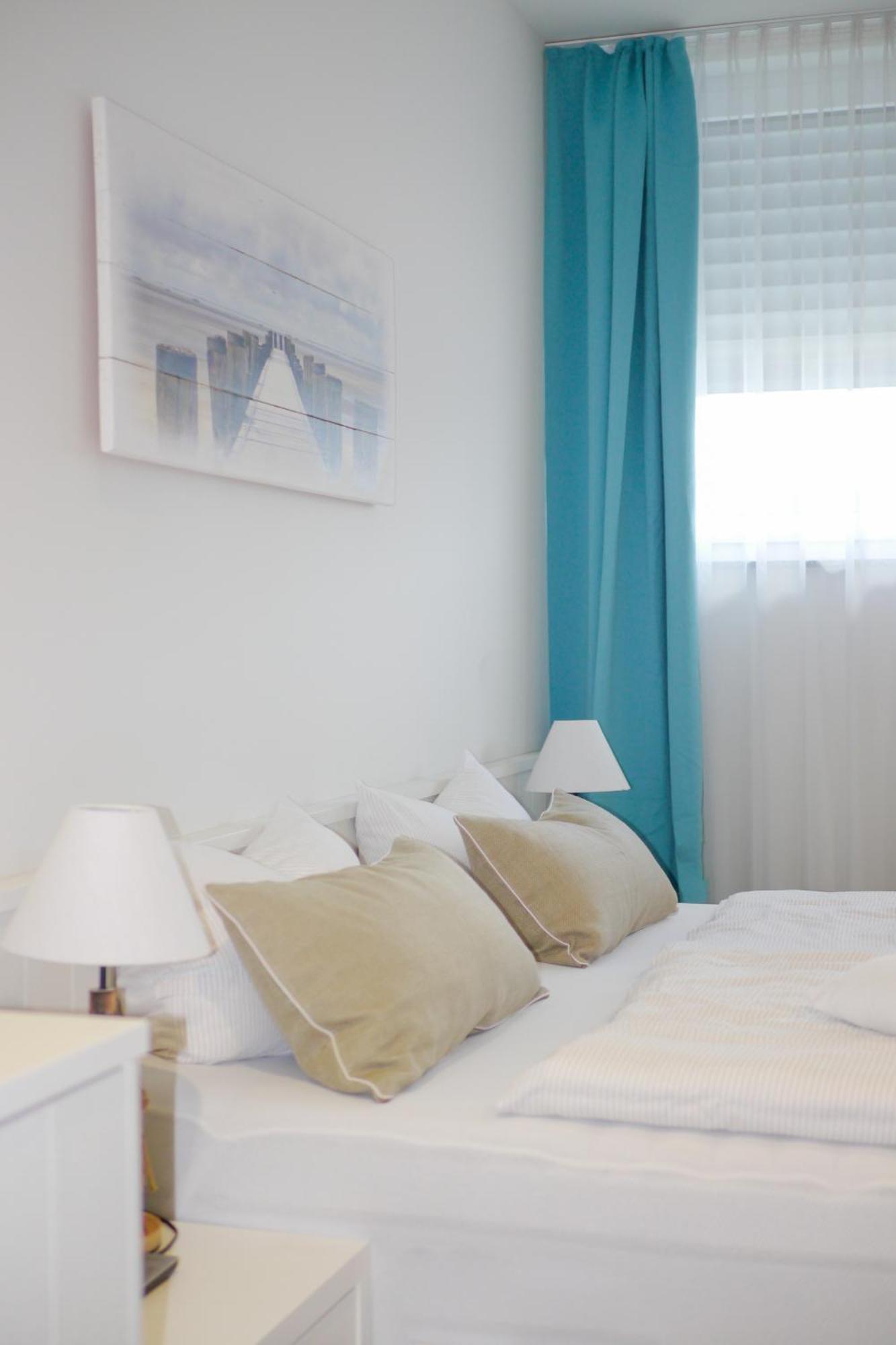 Plus Punkt Private Spa Weingarten  Exteriör bild
