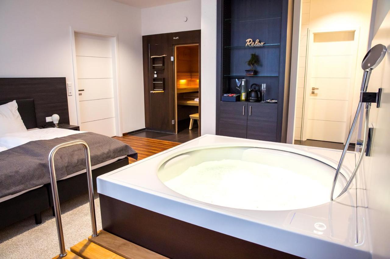 Plus Punkt Private Spa Weingarten  Exteriör bild